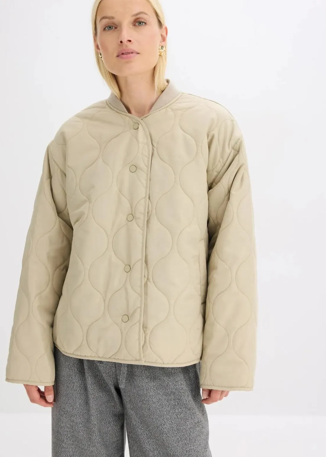 Ultraleichte Steppjacke, Oversized