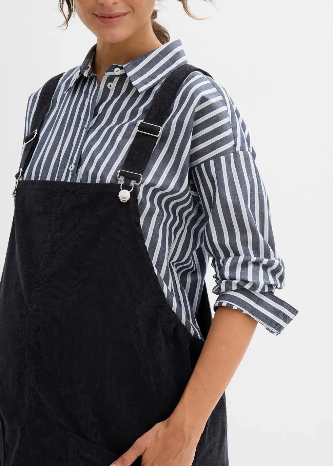 Umstands-Latzkleid aus Baumwoll-Cord mit Stretch