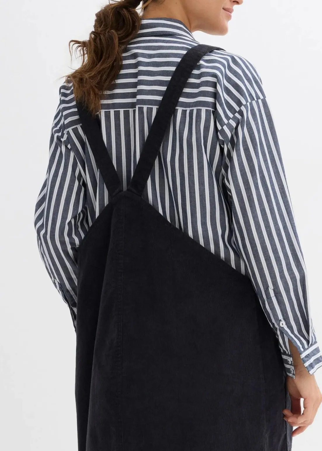 Umstands-Latzkleid aus Baumwoll-Cord mit Stretch