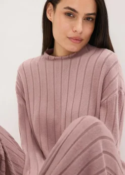 Weit geschnittener Loungewear Hausanzug aus weicher Rippe