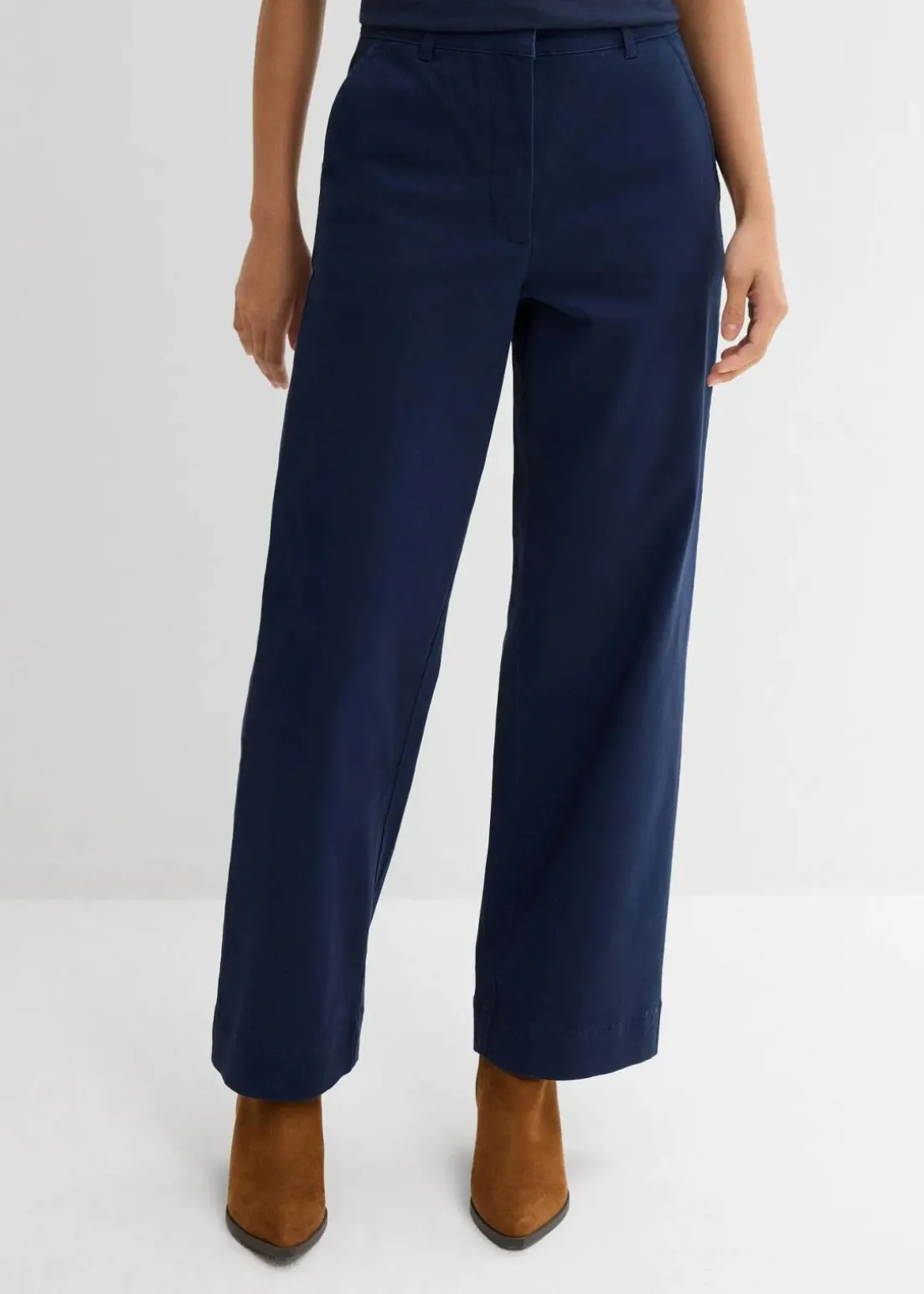 Weite 7/8 Hose aus elastischem Bio-Baumwoll-Mix