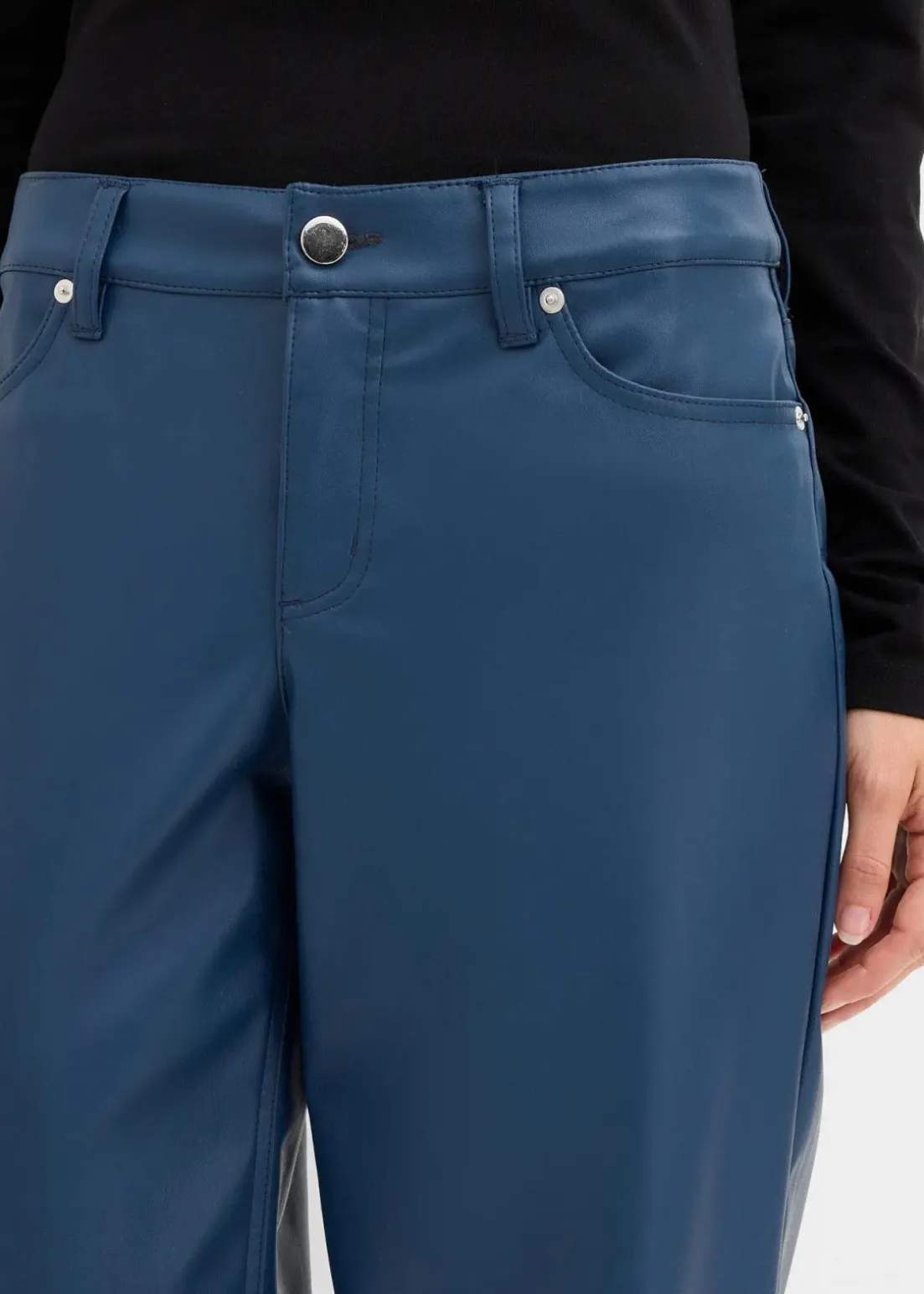 Weite Lederimitat-Hose