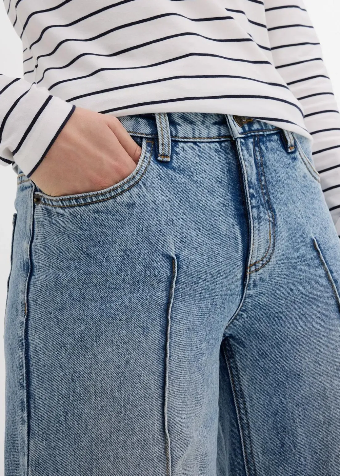 Wide Leg Jeans Mid Waist, cropped