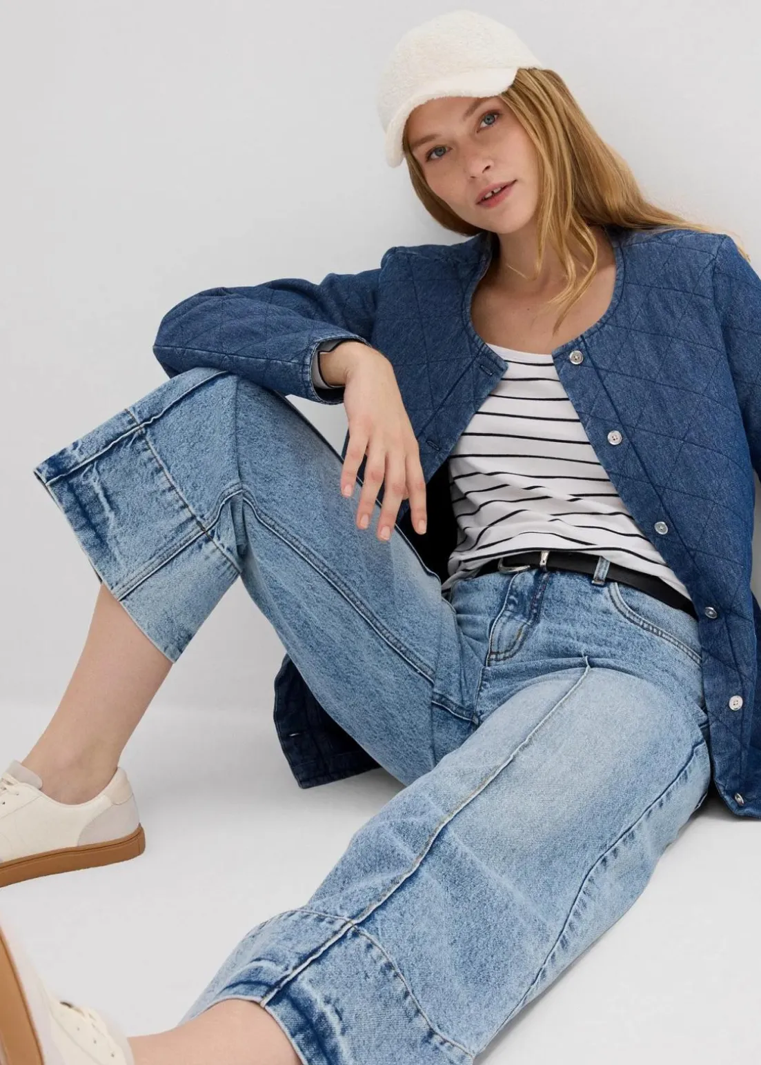 Wide Leg Jeans Mid Waist, cropped