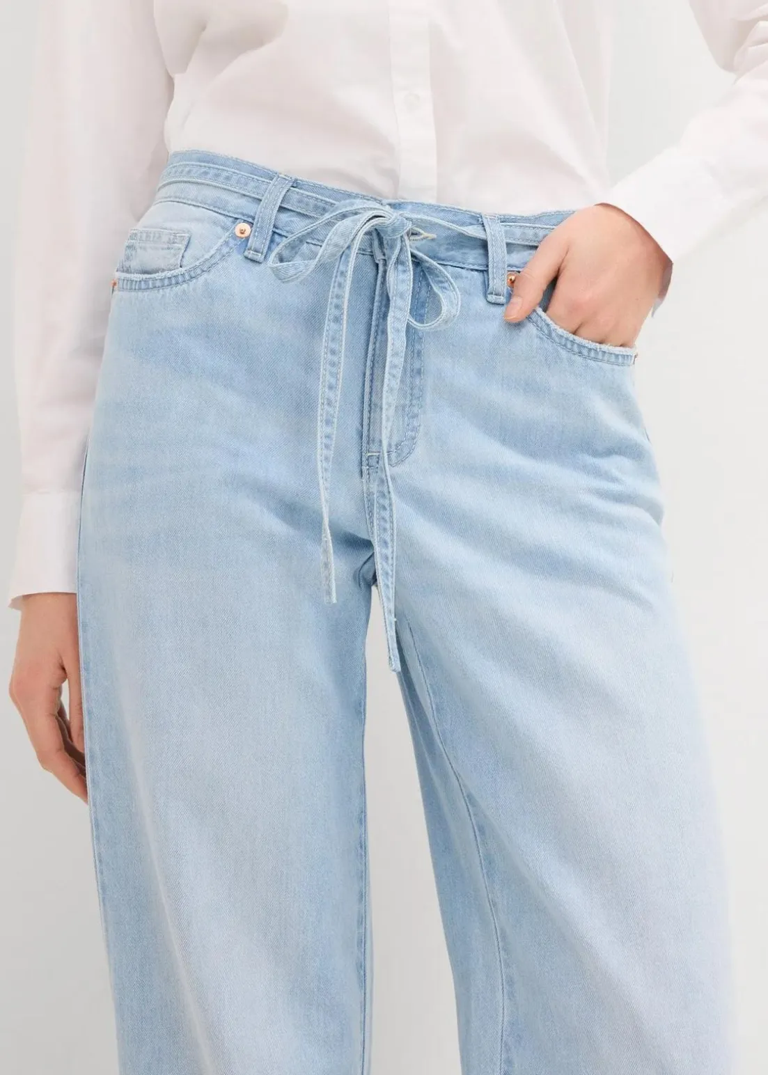 Wide-Leg-Jeans, Mid Waist, Gürtel